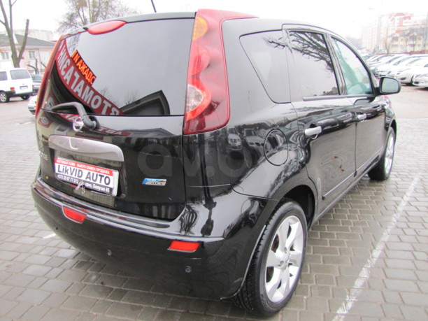 Nissan Note I (E11) · Рестайлинг, 2011 г.