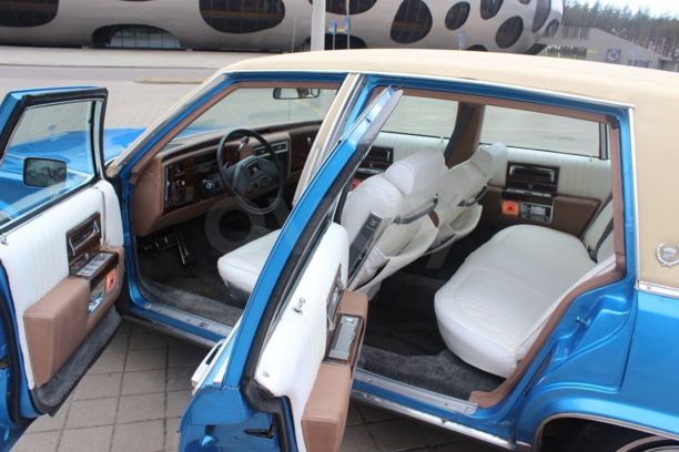 Cadillac Brougham, 1989 г.