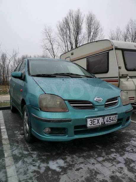 Nissan Almera Tino, 2000 г.