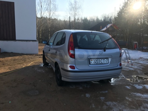 Nissan Almera Tino, 2004 г.