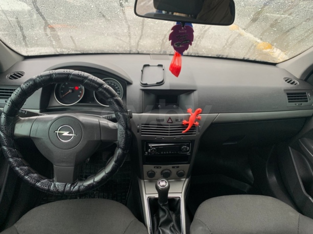 Opel Astra H, 2005 г.