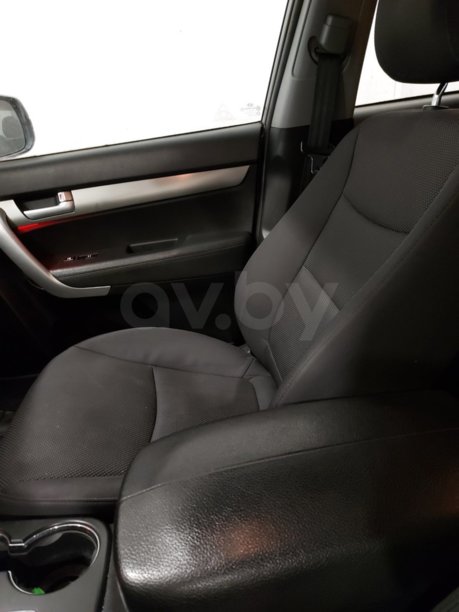 Kia Sorento II, 5 мест, 2010 г.