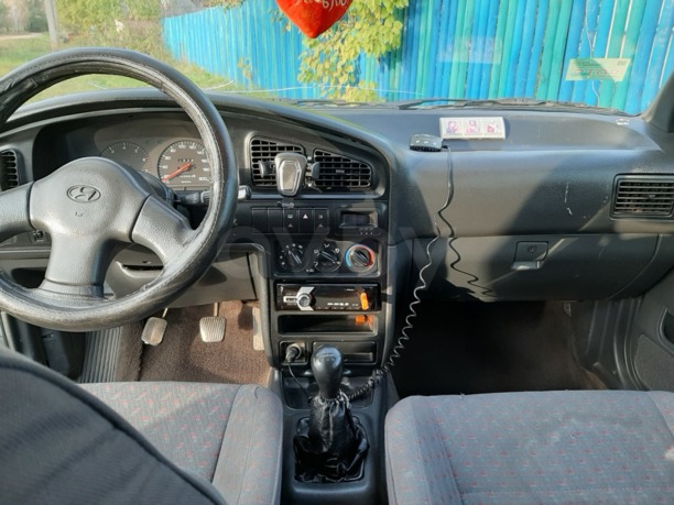 Hyundai Lantra J1, 1995 г.