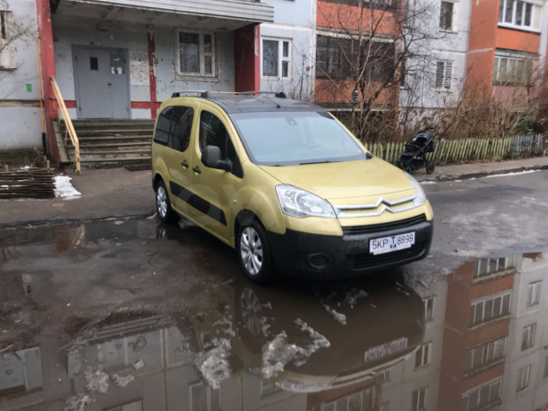 Citroen Berlingo II, 5 мест, 2008 г.