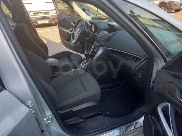 Opel Zafira C, 5 мест, 2015 г.