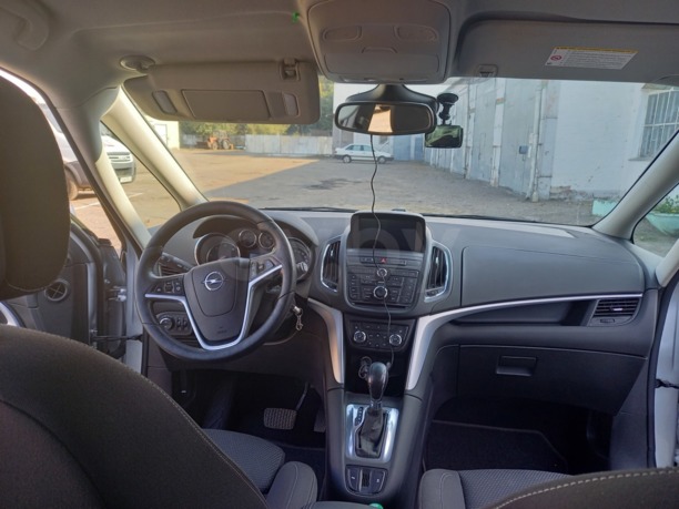 Opel Zafira C, 5 мест, 2015 г.