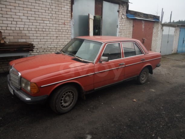 Mercedes-Benz E-Класс W123, 1982 г.