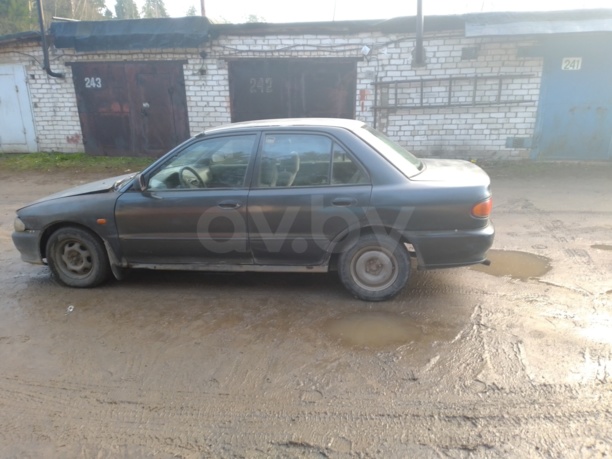 Mitsubishi Lancer VII, 1995 г.