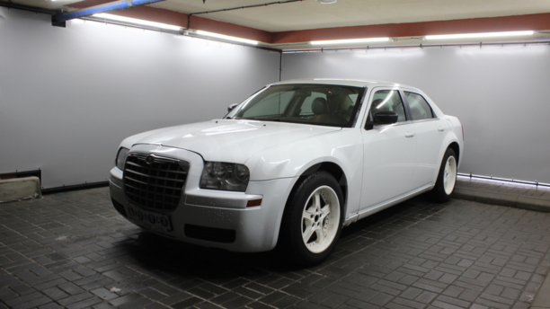 Chrysler 300С I, 2005 г.