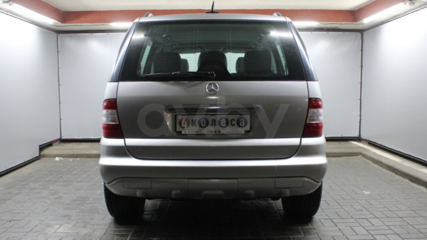 Mercedes-Benz M-Класс W163 · Рестайлинг, 5 мест, 2002 г.