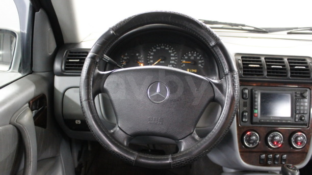 Mercedes-Benz M-Класс W163 · Рестайлинг, 5 мест, 2002 г.