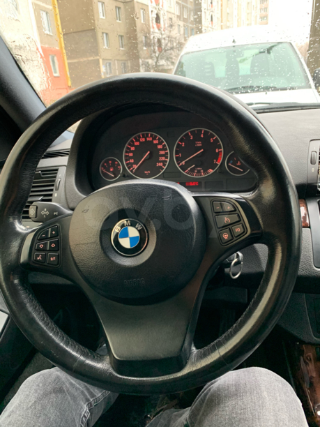 BMW X5 E53, 5 мест, 2005 г.