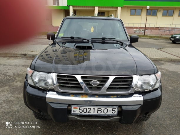 Nissan Patrol Y61, 7 мест, 2000 г.