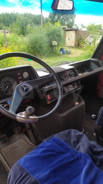 Mercedes-Benz T1 (207D-410D), 1987 г.