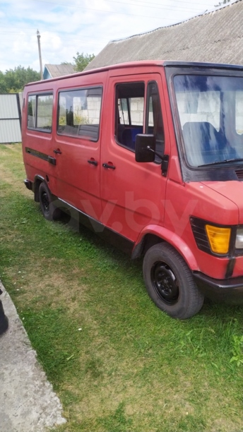 Mercedes-Benz T1 (207D-410D), 1987 г.