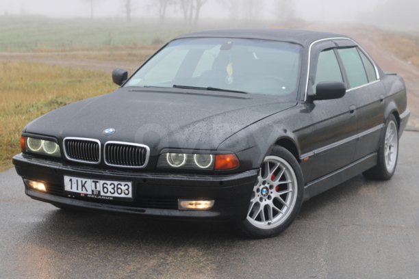 BMW 7 серия E38, 1996 г.