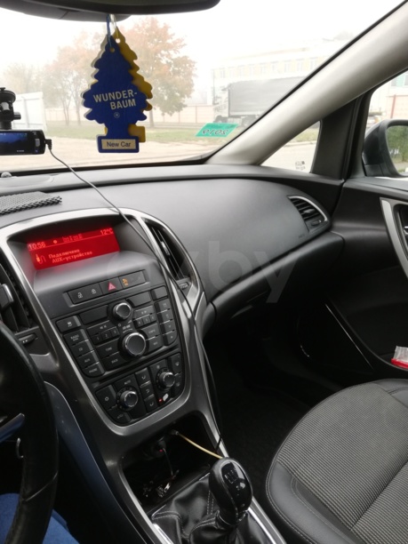 Opel Astra J, 2011 г.