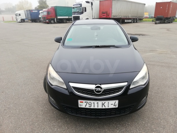 Opel Astra J, 2011 г.