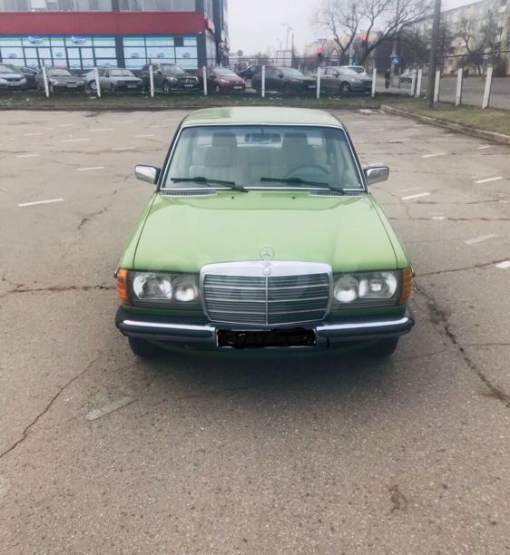 Mercedes-Benz E-Класс W123, 1983 г.