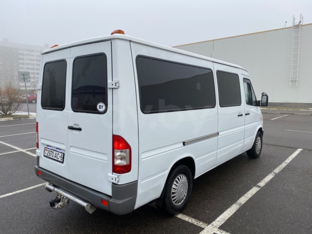 Mercedes-Benz Sprinter 2.9 9 мест, 1998 г.