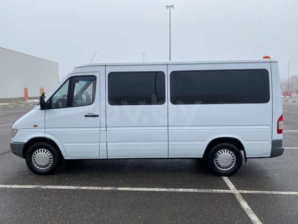 Mercedes-Benz Sprinter 2.9 9 мест, 1998 г.