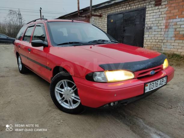 Ford Mondeo I, 1996 г.