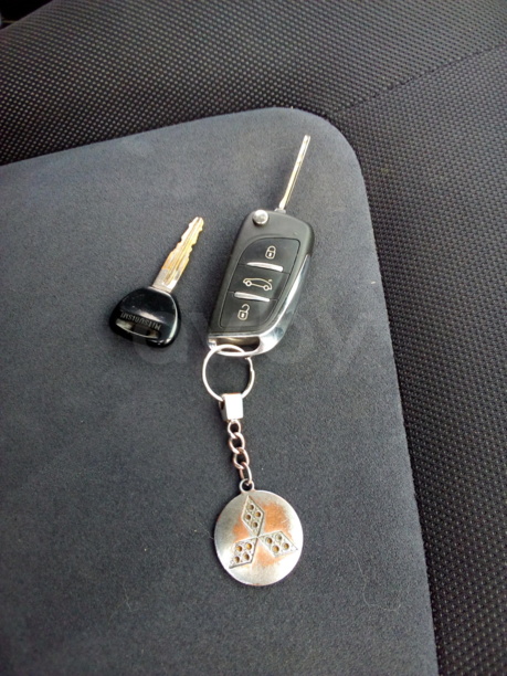 Mitsubishi Outlander I, 5 мест, 2003 г.