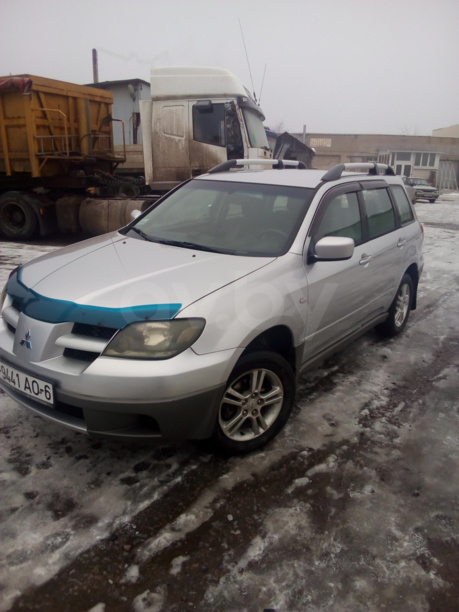 Mitsubishi Outlander I, 5 мест, 2003 г.