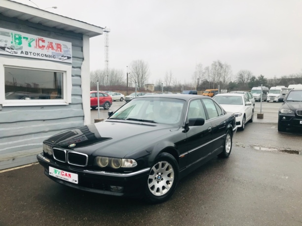 BMW 7 серия E38, 2000 г.