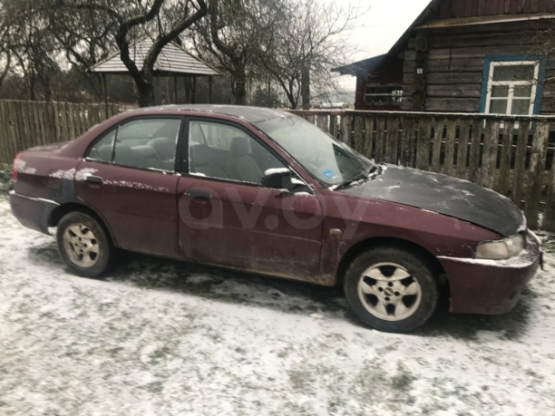 Mitsubishi Mirage V, 1998 г.