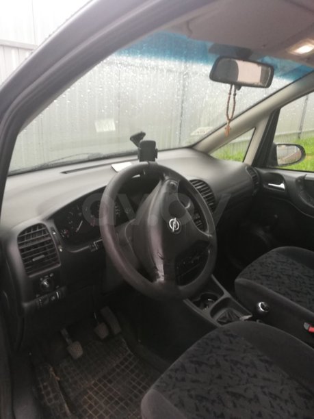 Opel Zafira A, 7 мест, 2000 г.