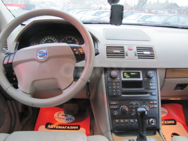 Volvo XC90 I, 5 мест, 2004 г.
