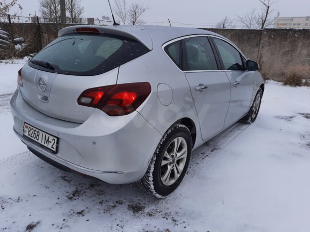 Opel Astra J · Рестайлинг, 2012 г.