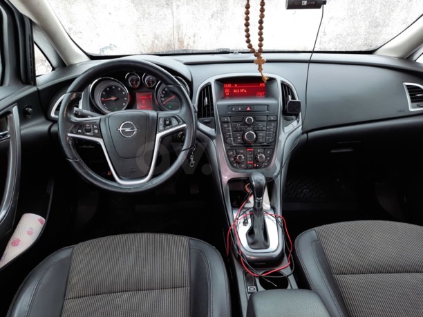 Opel Astra J · Рестайлинг, 2012 г.