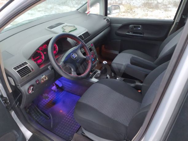 SEAT Alhambra I · Рестайлинг, 7 мест, 2001 г.