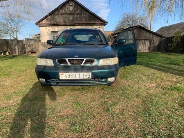 Daewoo Nubira J100, 1998 г.