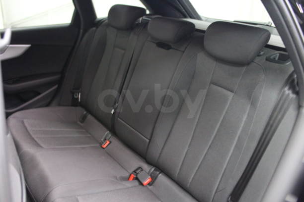 Audi A4 B9, 2016 г.
