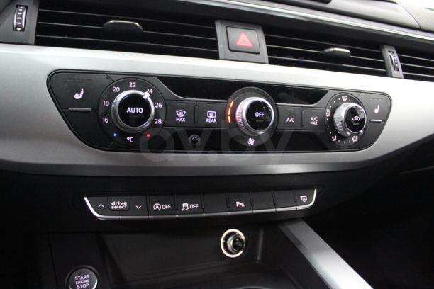 Audi A4 B9, 2016 г.