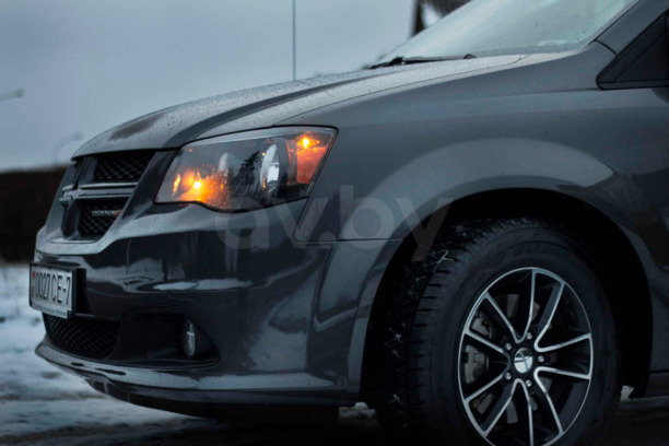 Dodge Grand Caravan V, 7 мест, 2018 г.