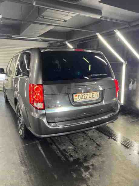 Dodge Grand Caravan V, 7 мест, 2018 г.