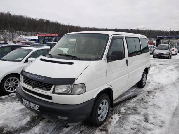 Volkswagen Caravelle T4, 2002 г.