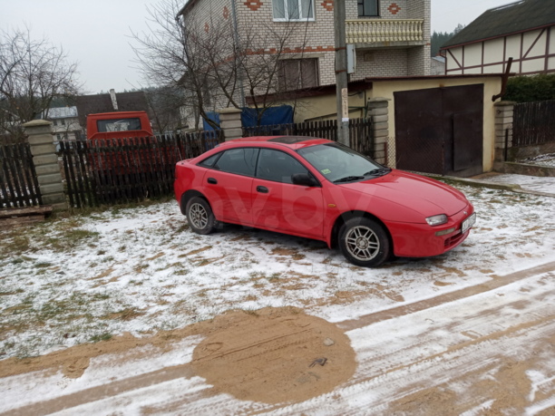 Mazda 323F, 1994 г.