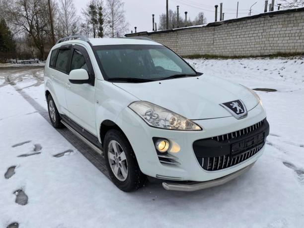 Peugeot 4007, 7 мест, 2012 г.