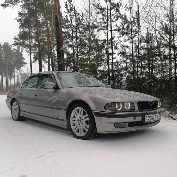 BMW 7 серия E38, 1997 г.