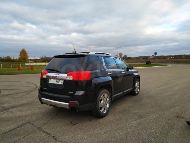 GMC Terrain I, 5 мест, 2011 г.