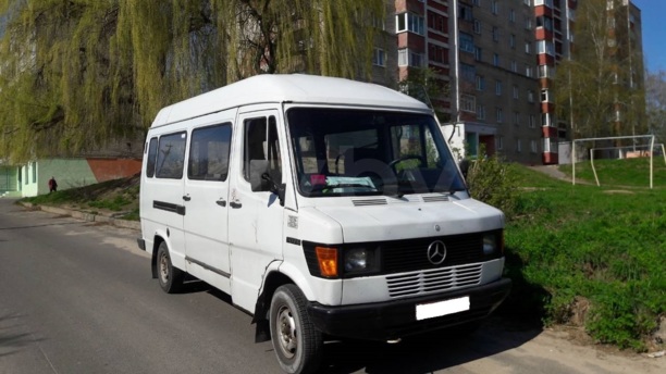 Mercedes-Benz T1 (207D-410D) 208D, 1988 г.