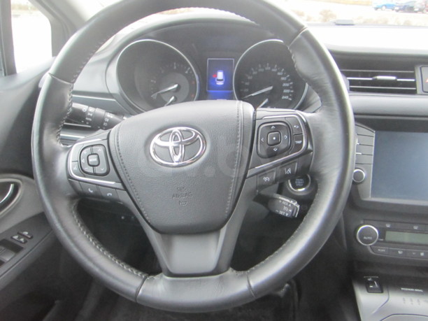 Toyota Avensis III (T270) (2-ой рестайлинг), 2015 г.