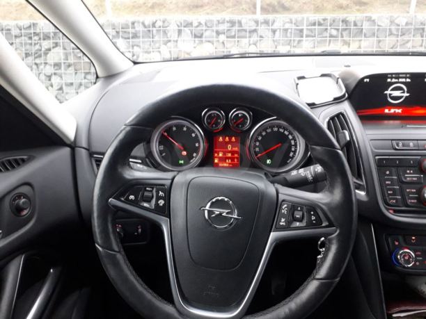 Opel Zafira C, 2015 г.