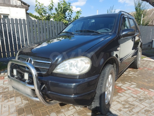 Mercedes-Benz M-Класс W163, 5 мест, 2000 г.