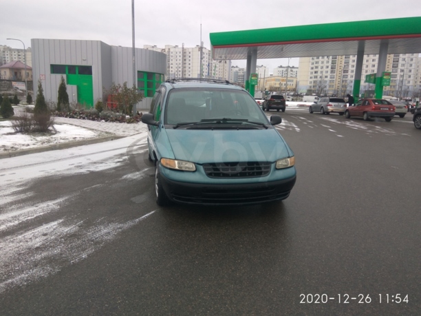 Chrysler Voyager III, 7 мест, 1997 г.